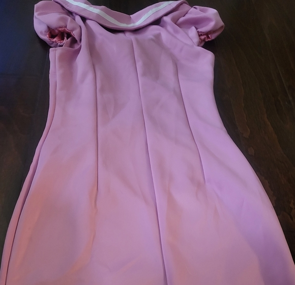 Adorable, Dress- pink with white cute bow and button accents. - Picture 3 of 7